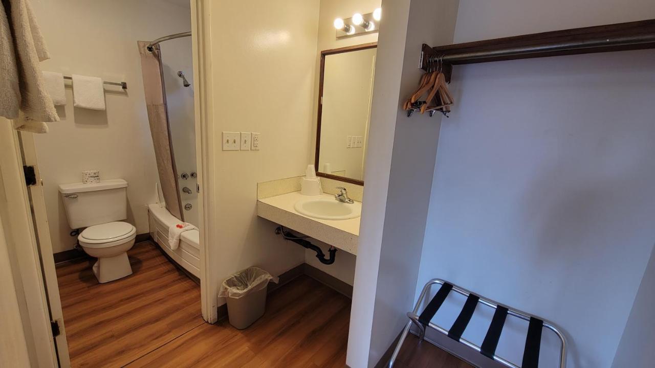 Kalama Hotel Luaran gambar