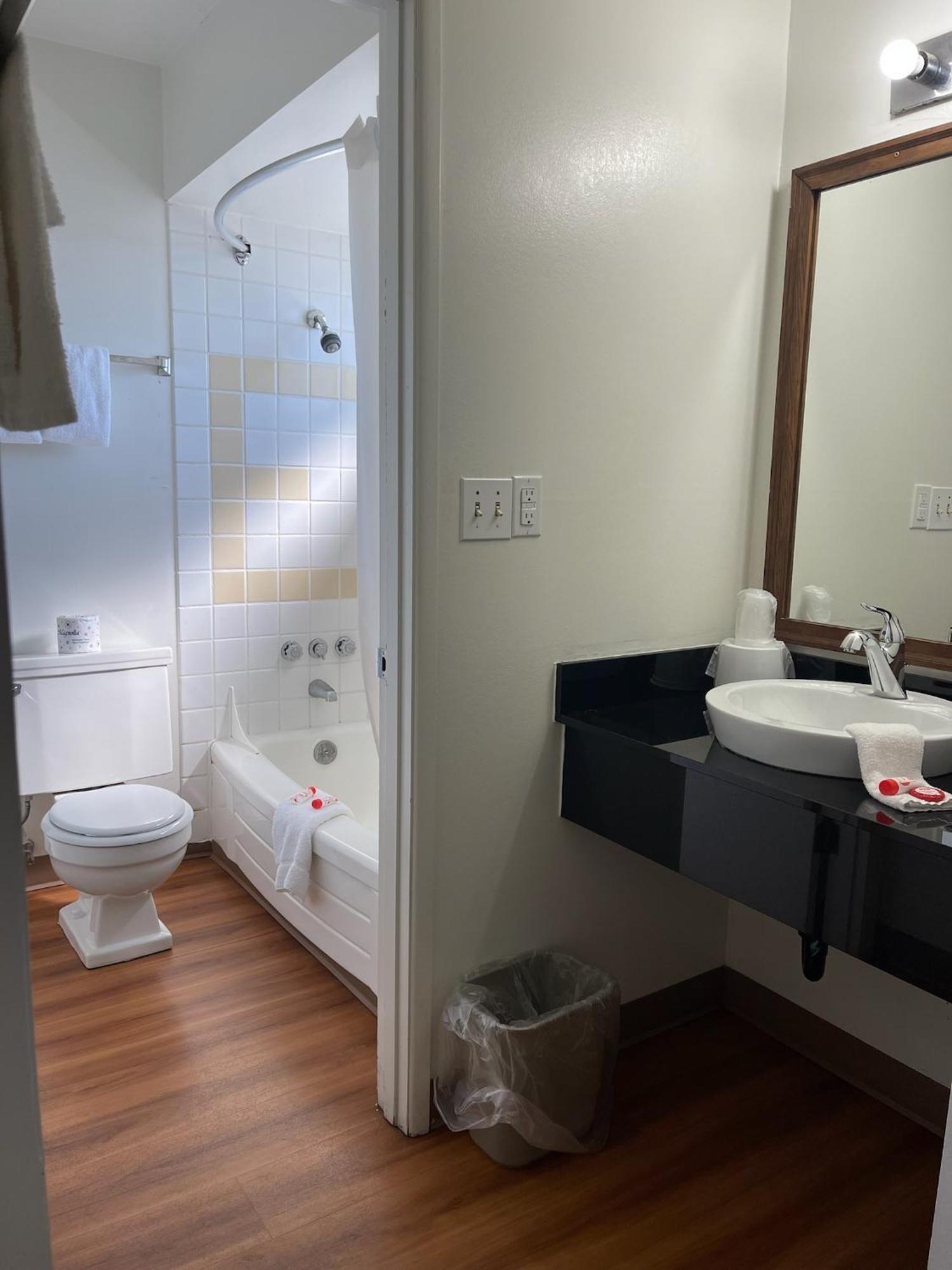 Kalama Hotel Luaran gambar